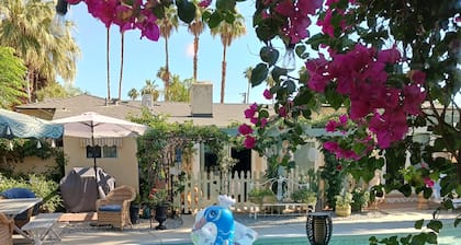Palm Springs First 420 LGBTA Shiloh Pet-Friendly near downtown