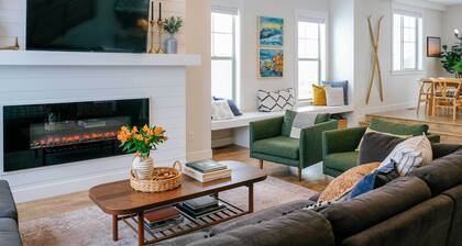 New-build Townhome ~ 6 Mi to Park City!