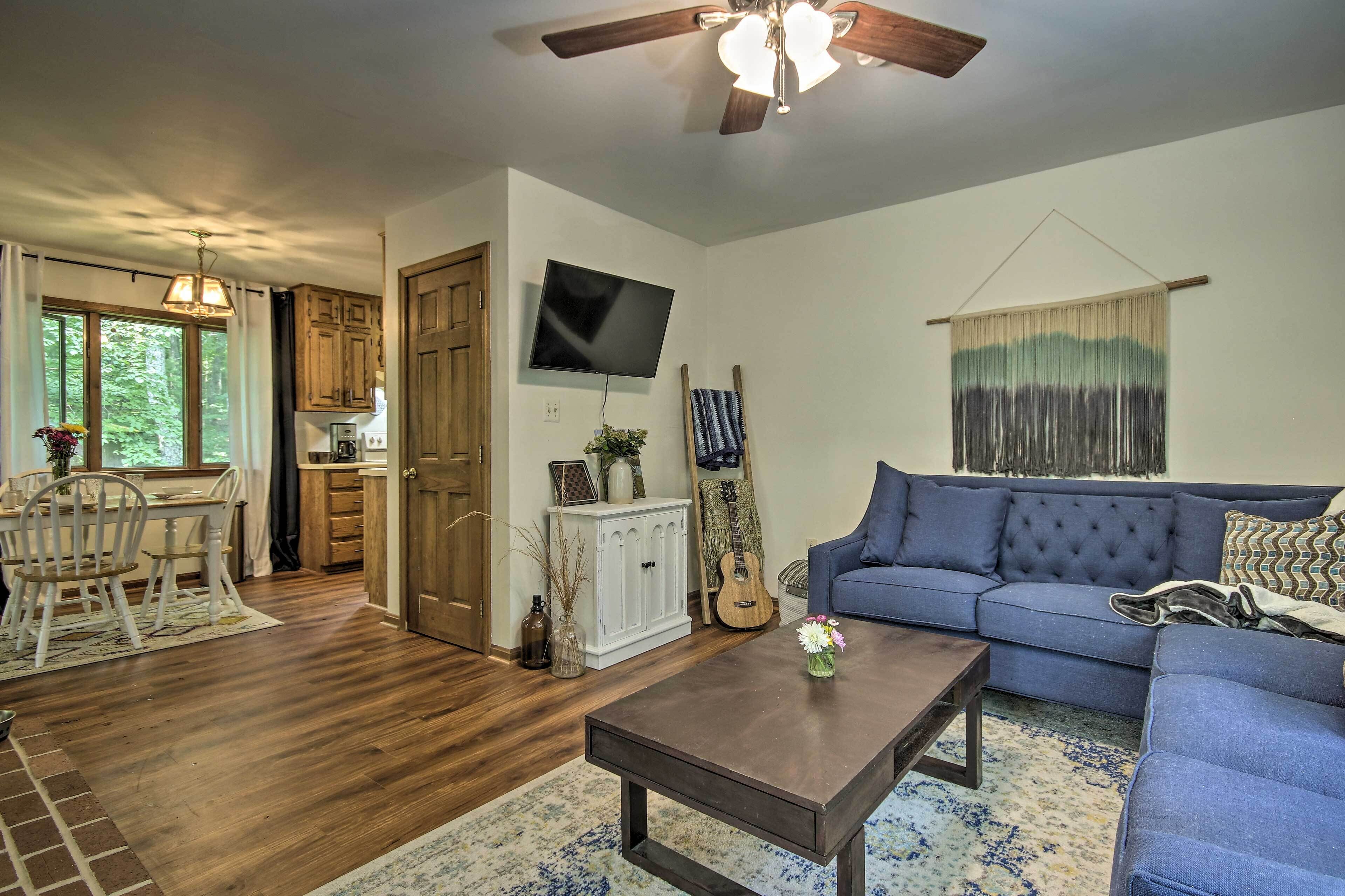 House (3 Bedrooms) | Interior
