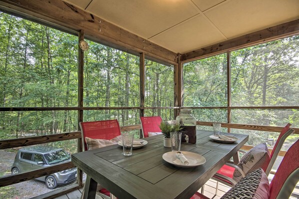 House (3 Bedrooms) | Interior - Mountain Town Adventures Home w/ Fire Pit! (Fort Valley)