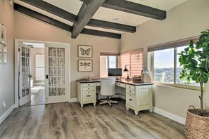 House (3 Bedrooms) | Interior - Luxury Fountain Hills Home w/ Stunning Views! (Fountain Hills)