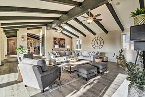 House (3 Bedrooms) | Interior - Luxury Fountain Hills Home w/ Stunning Views! (Fountain Hills)