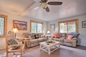 House (5 Bedrooms) | Interior