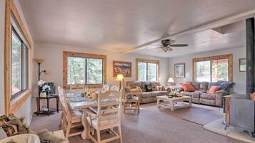 House (5 Bedrooms) | Interior