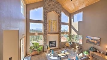 House (3 Bedrooms) | Front of property