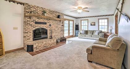 Family-friendly Retreat on Long Noble Lake!