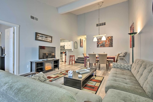 Apartment (3 Bedrooms) | Front of property