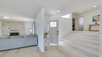 Nhà (4 Bedrooms) | Nội thất