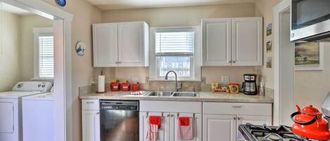 Cottage (2 Bedrooms) | Interior