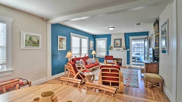 Cottage (2 Bedrooms) | Interior