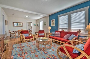 Cottage (2 Bedrooms) | Interior - Eureka Cottage Near Sequoia Park & Old Town! (Eureka)