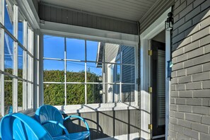 Cottage (2 Bedrooms) | Interior - Eureka Cottage Near Sequoia Park & Old Town! (Eureka)