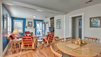 Cottage (2 Bedrooms) | Interior