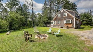 House (4 Bedrooms) | Front of property