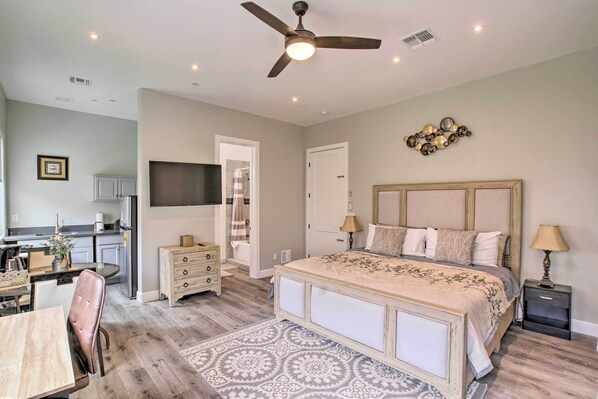 1 Schlafzimmer, Bügeleisen/Bügelbrett, Bettwäsche