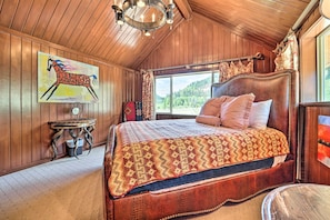 House (4 Bedrooms) | Interior - Fish Creek Ranch Lodge With Hot Tub and Game Room (Dolores)