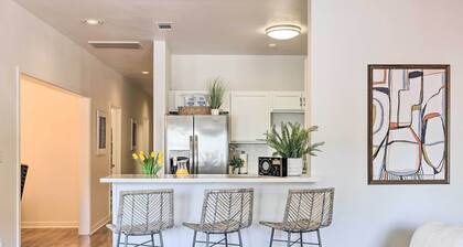 Renovated Dtwn Retreat < 1 Mi to Plaza Park!