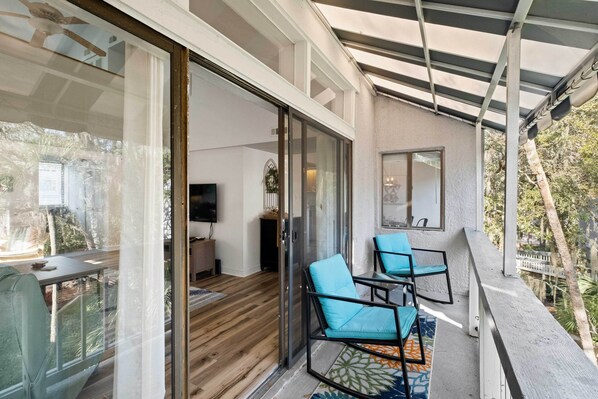 Apartment (3 Bedrooms) | Interior - Walk to Coligny Beach Park: Coastal Oasis w/ Pool (Hilton Head Island)