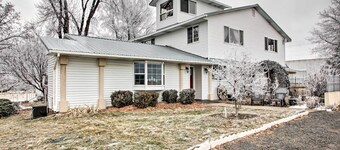 Spacious Gifford Retreat w/ Scenic Farmland Views