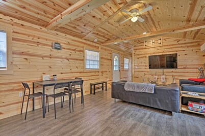 Cozy Bidwell Cabin w/ Deck: Trail & Creek Access!