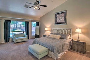 House (4 Bedrooms) | Interior - Pool, Hot Tub & Grill: Spacious Chandler Retreat (Chandler)