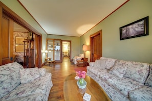 House (5 Bedrooms) | Interior - Historic Victorian Farmhouse w/ Porch & Views! (Mayville)