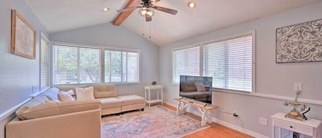 Cottage (4 Bedrooms) | Interior