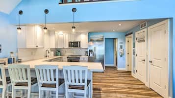 Cottage (2 Bedrooms) | Interior