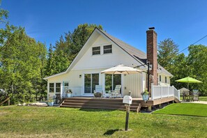 Cottage (2 Bedrooms) | Front of property