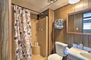 Talo (5 Bedrooms) | Kylpyhuone
