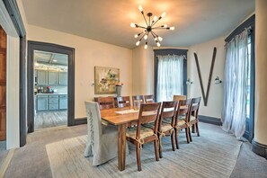 บ้านพัก (4 Bedrooms) | ภายใน