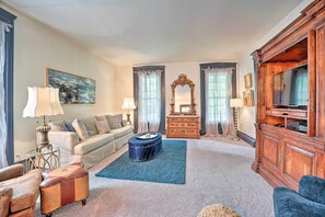 House (4 Bedrooms) | Interior