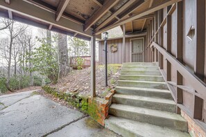 House (3 Bedrooms) | Interior - Breathtaking Brevard Home w/ Screened Porch! (Brevard)