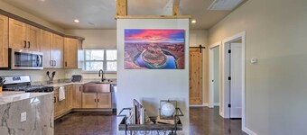 Modern Retreat: 3 Blocks to Dtwn Williams + Rte 66