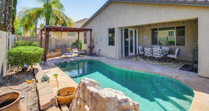 Golfer's Paradise: Oro Valley Home w/ Pool!