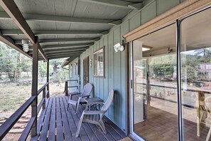 Terrace/patio - Bright Pine Cabin: Direct Trail Access & Deck! (Pine)