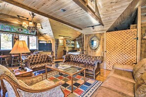 Apartment (0 Bedroom) | Interior - Charming Creekside Snowmass Studio: 15 Mi to Aspen (Snowmass)