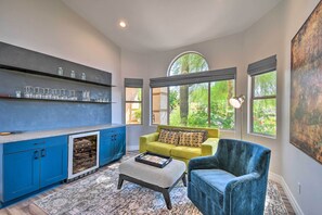 House (4 Bedrooms) | Interior - Putting Green: Golfer's Getaway in Scottsdale (Scottsdale)