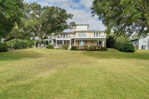 House (3 Bedrooms) | Interior - Waterfront Hampstead Home: Dock & Waterway Access! (Hampstead)