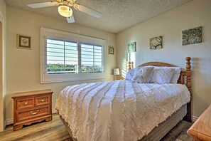 House (3 Bedrooms) | Interior - Charming Home, 8 Mi to Joshua Tree Natl Park (Yucca Valley)