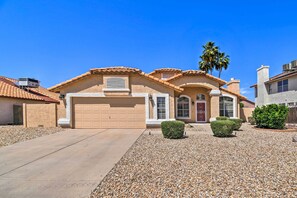 單棟房屋 (4 Bedrooms) | 內部