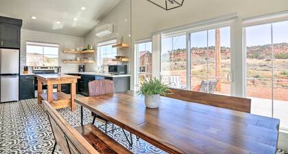 Modern Ranch House w/ Fire Pit & Valley Views