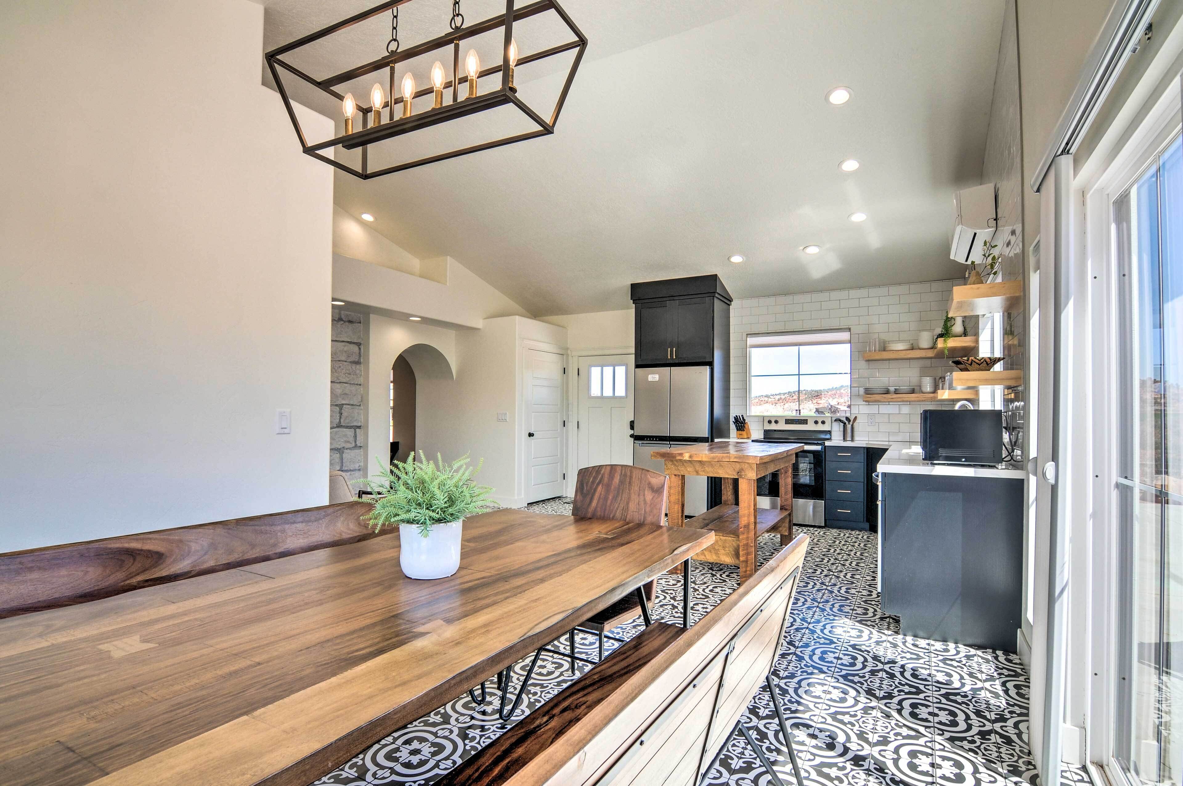 House (2 Bedrooms) | Interior