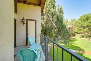 Apartment (3 Bedrooms) | Interior - Mtn-view Condo w/ Hot Tub Access in Sedona! (Sedona)