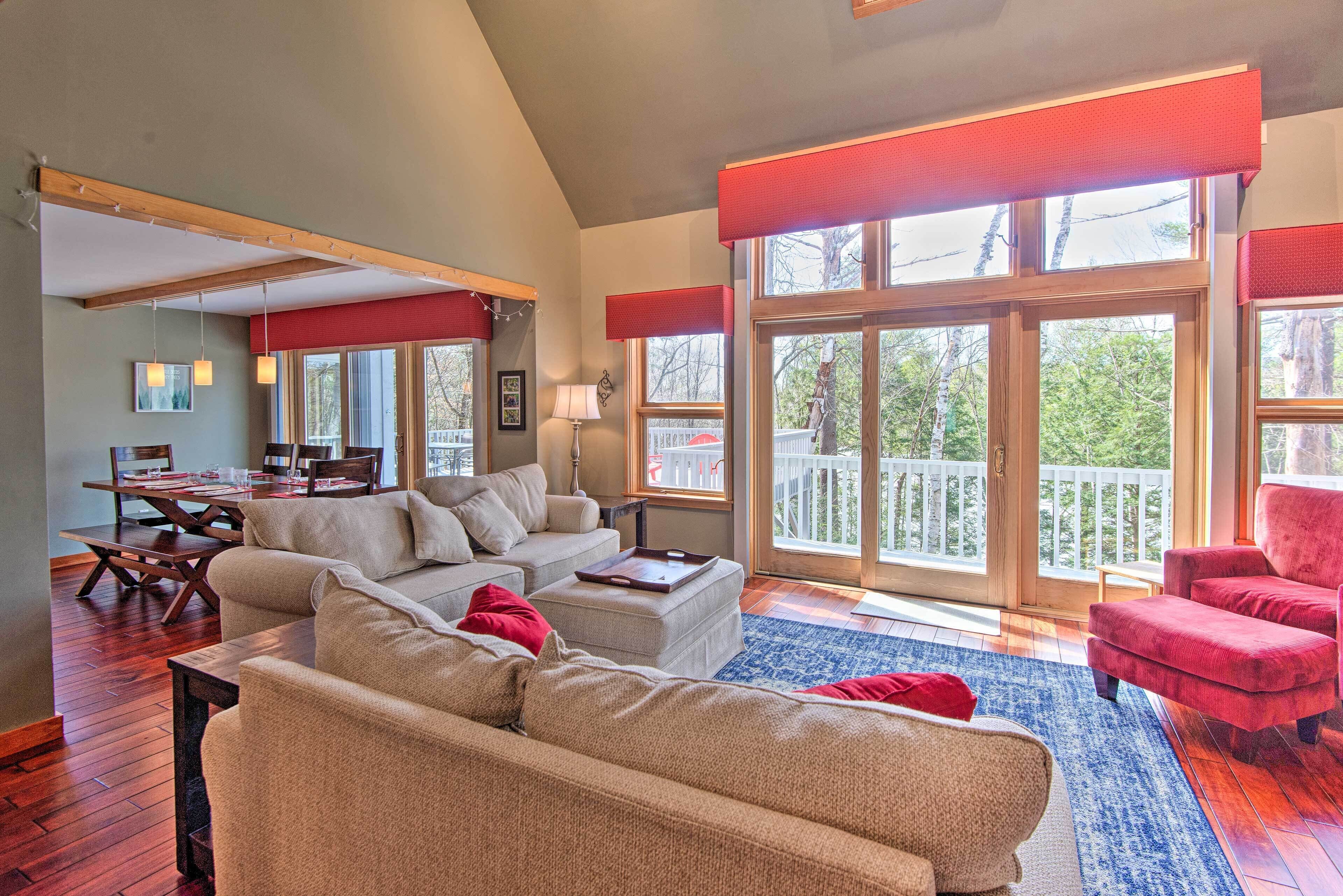 House (5 Bedrooms) | Interior