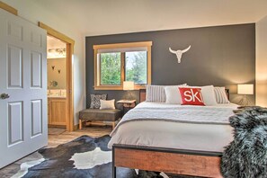 House (5 Bedrooms) | Interior