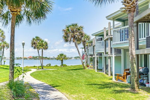 Sea La Vie Condo: Pensacola Beach Access!