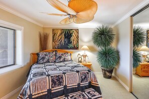 Interior - Walk to Beach: Top-floor Condo in Lake Havasu City (Lake Havasu City)