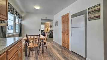 Cottage (2 Bedrooms) | Interior