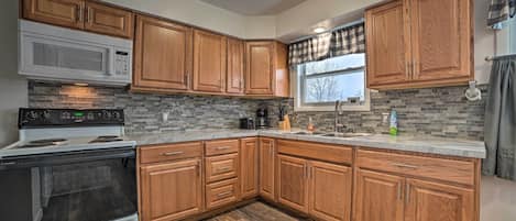 Cottage (2 Bedrooms) | Interior